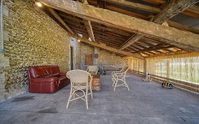 Maison Michonieres - Gite 3 Etoiles - 8 Personnes