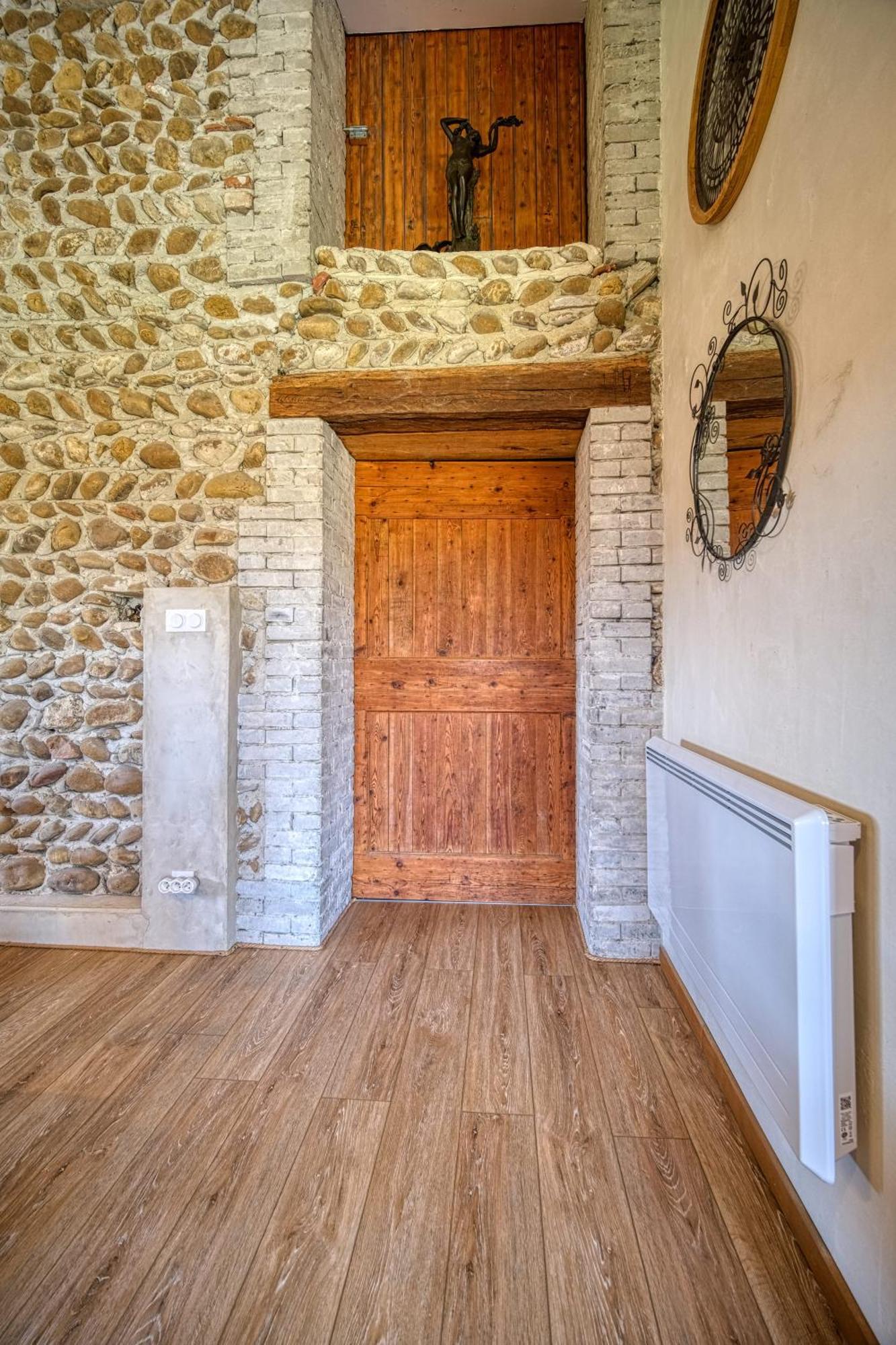 Maison Michonieres - Gite 3 Etoiles - 8 Personnes Miribel  Extérieur photo