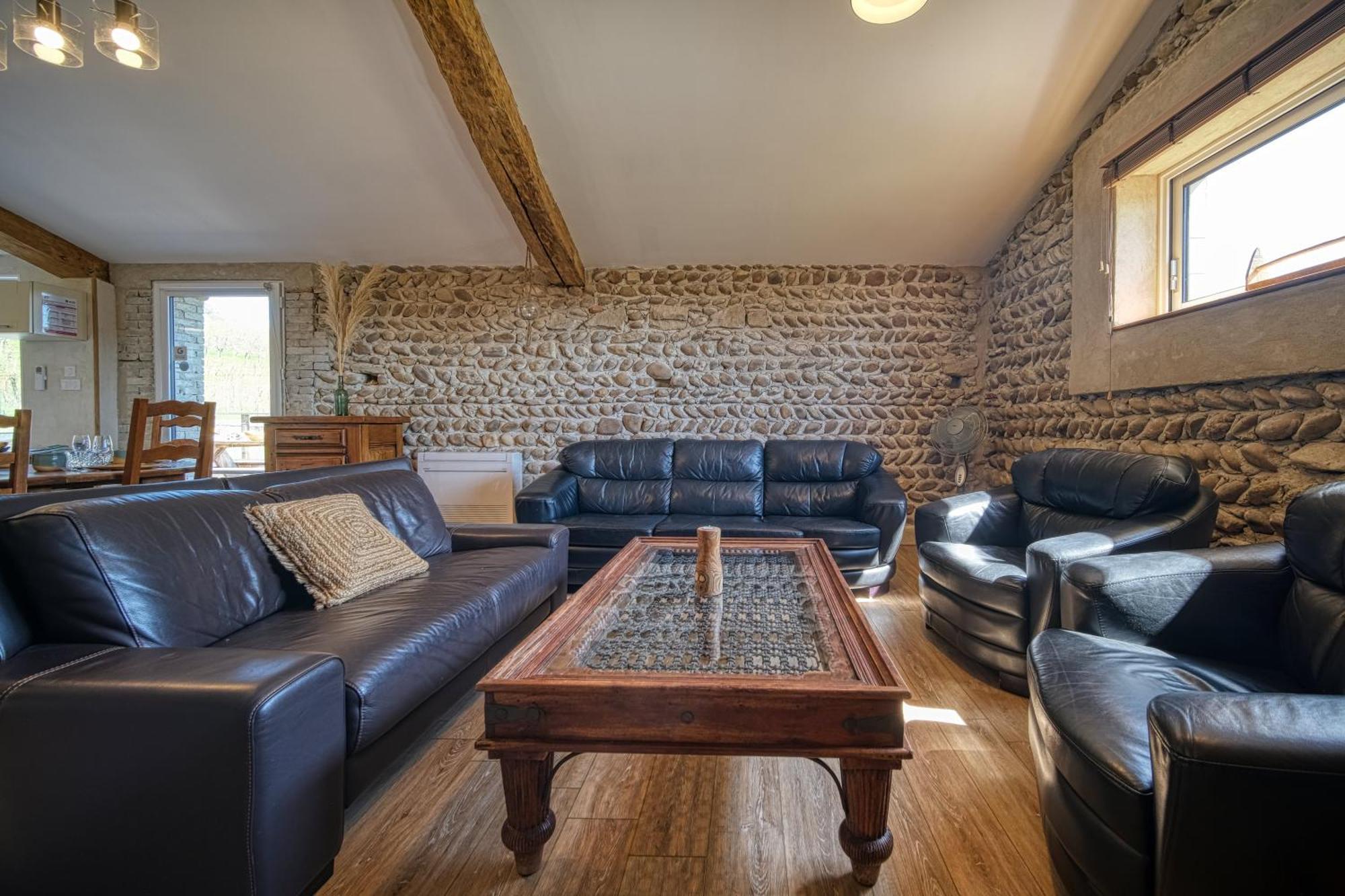Maison Michonieres - Gite 3 Etoiles - 8 Personnes Miribel  Extérieur photo
