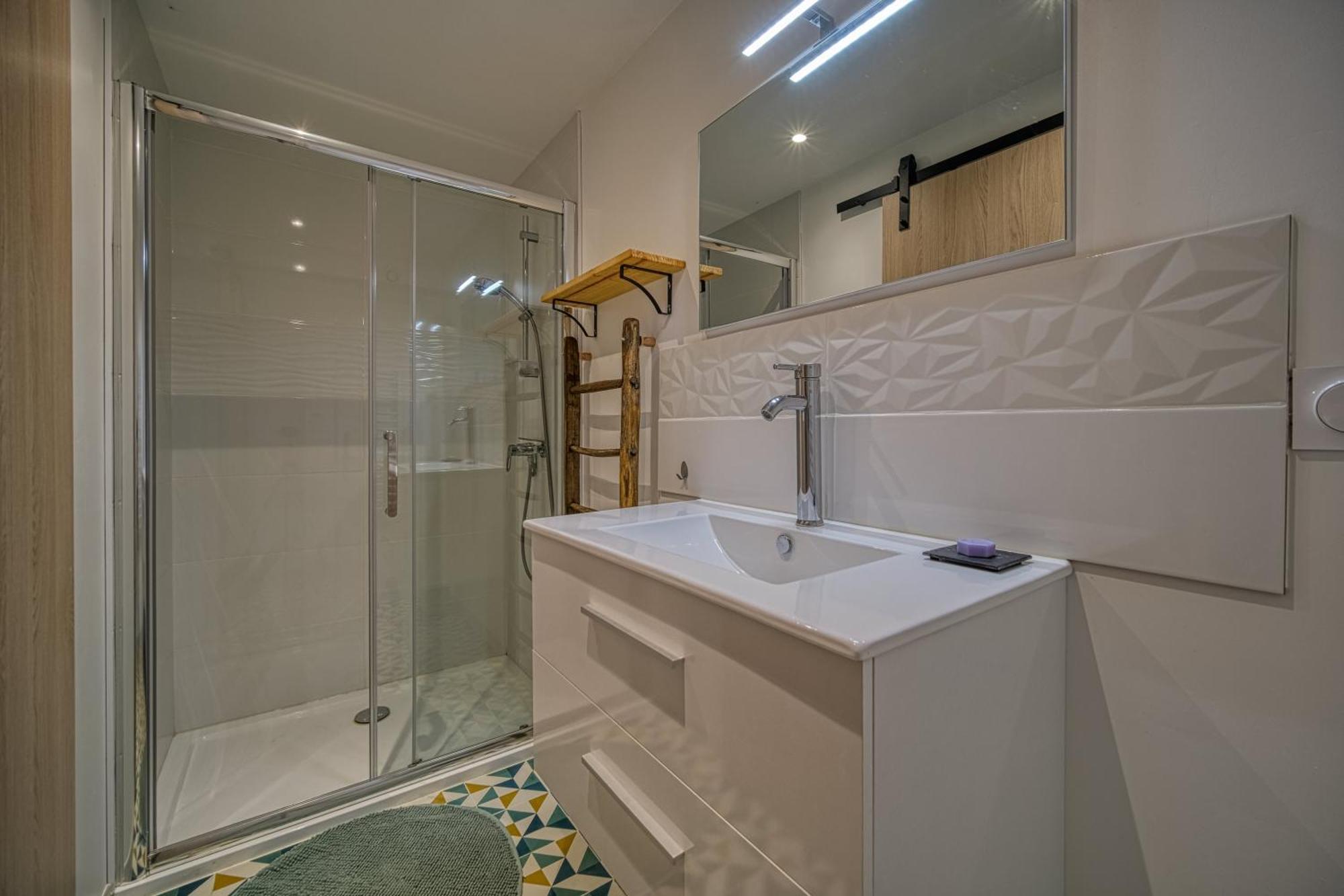 Maison Michonieres - Gite 3 Etoiles - 8 Personnes Miribel  Extérieur photo